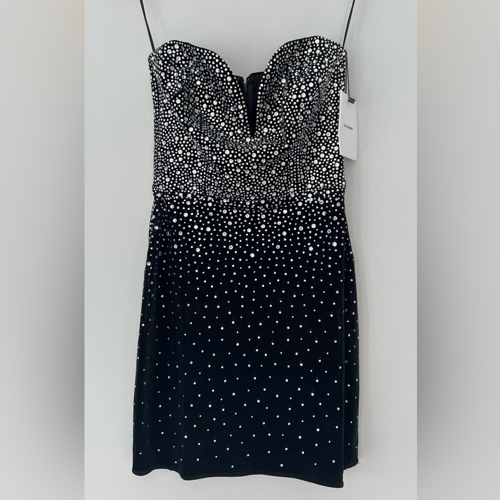 Alex Perry / Crystal Velvet Mini Dress / Size 8 & 10 🩵 Today special 🩵 - Picture 5 of 11